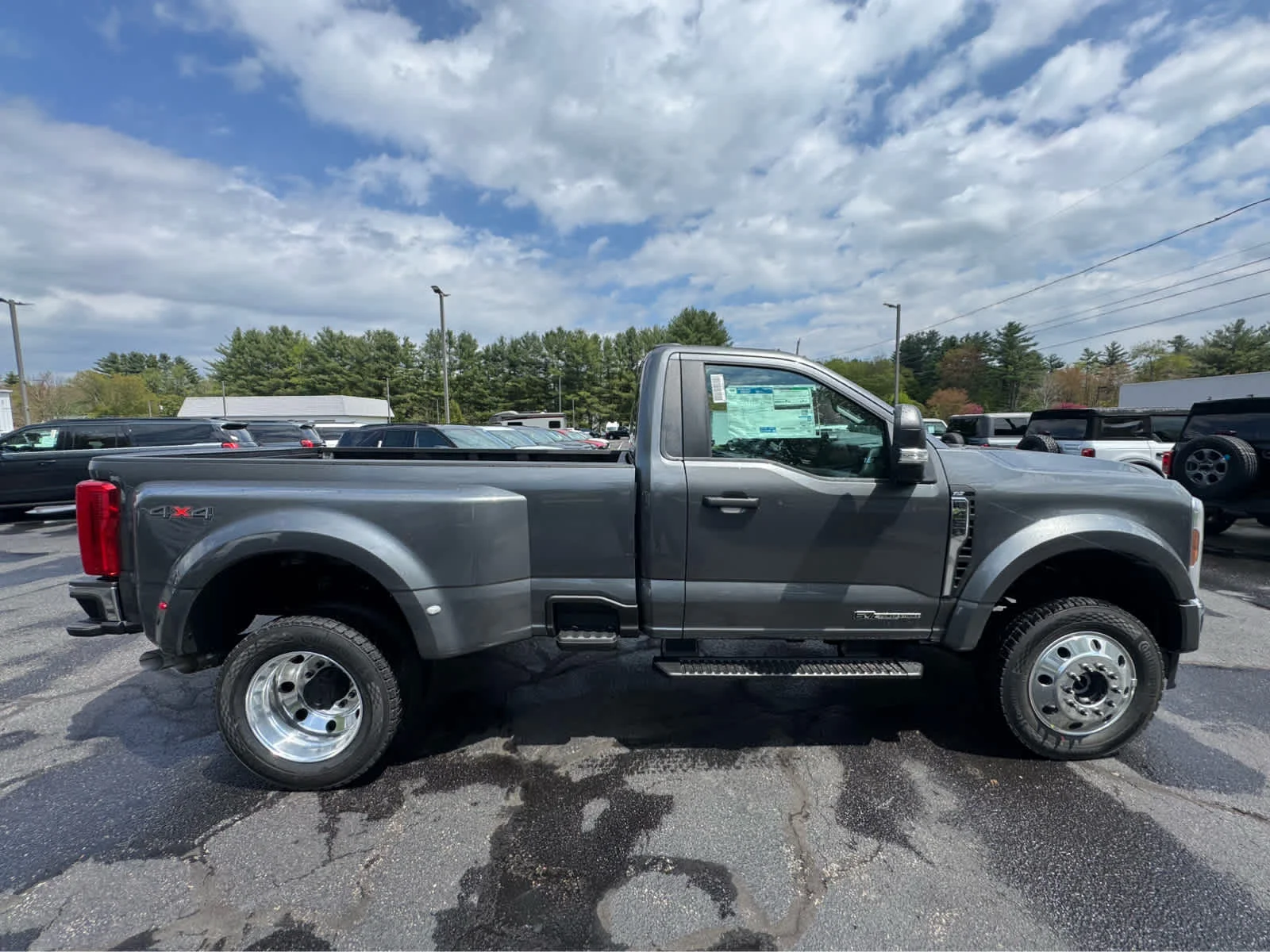 New 2026 Ford F-450 - photo 7