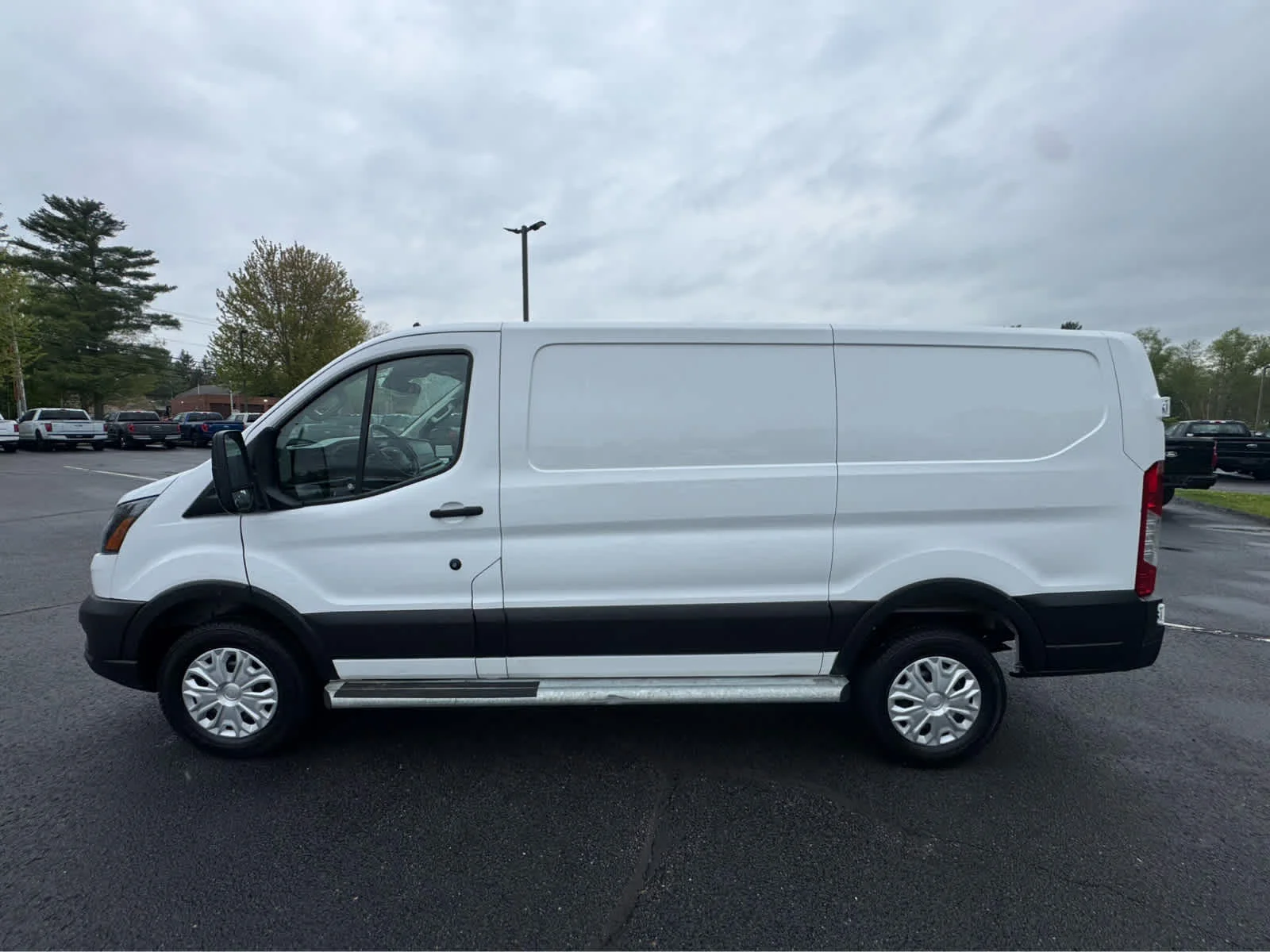 Used 2025 Ford Transit 250 - photo 1
