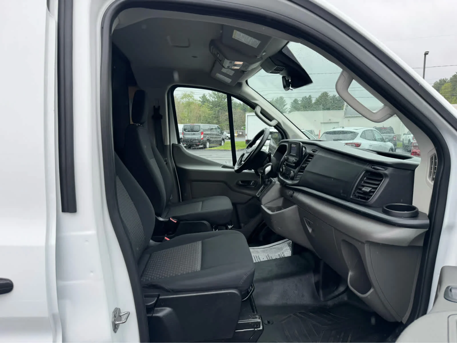 Used 2025 Ford Transit 250 - photo 15