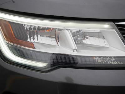 Used 2017 Ford Explorer - photo 2