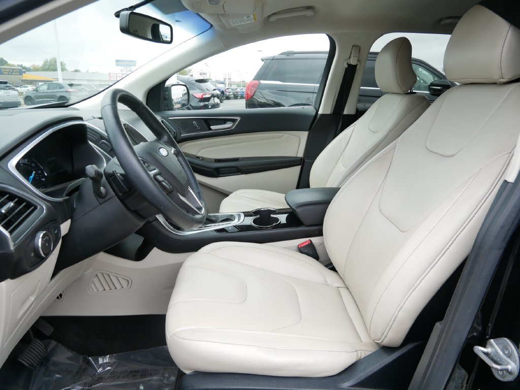 Used 2017 Ford Edge Titanium - photo 7
