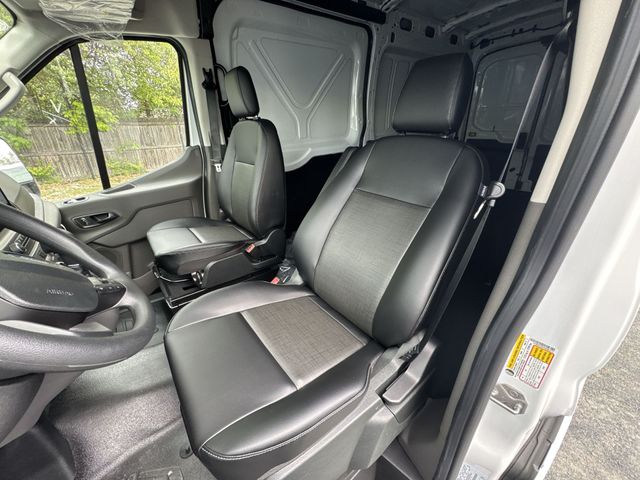 New 2026 Ford Transit 250 - photo 6