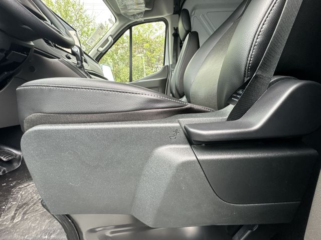 New 2026 Ford Transit 250 - photo 7