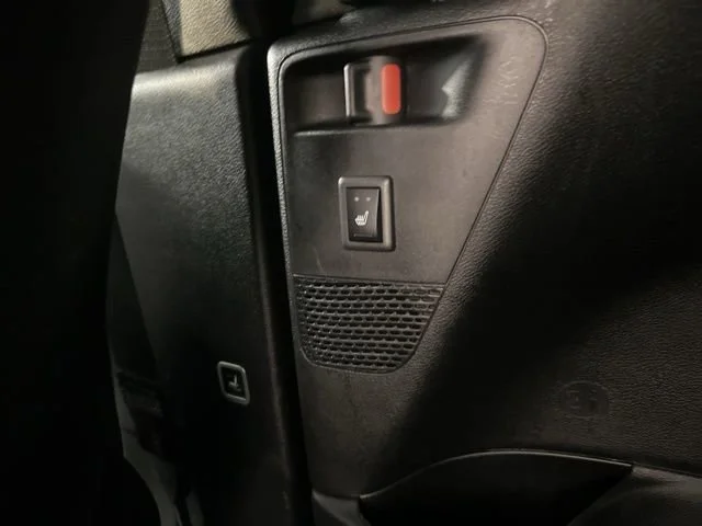 Used 2026 Chrysler Pacifica - photo 38