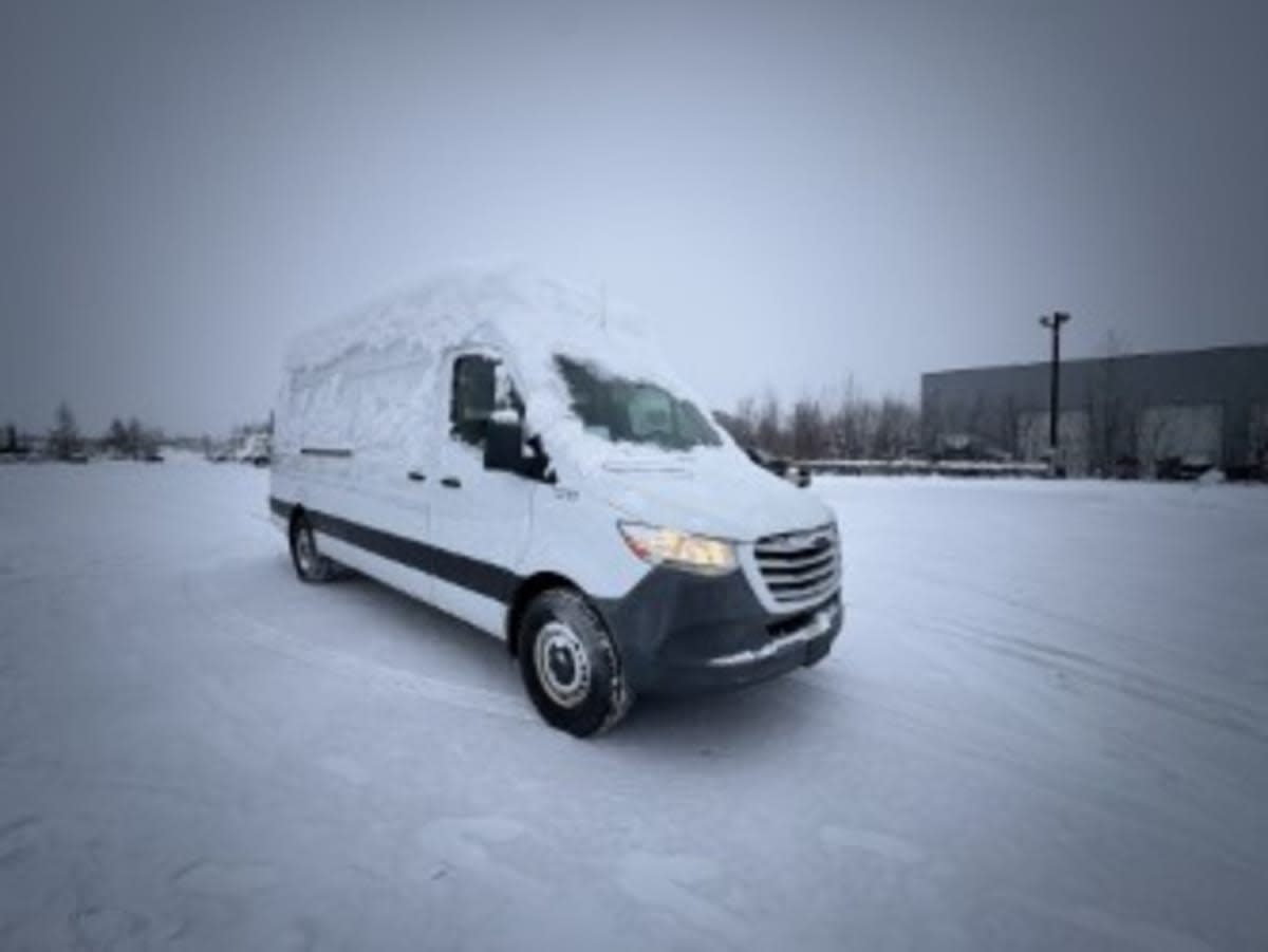 Used 2019 Freightliner Sprinter - photo 5