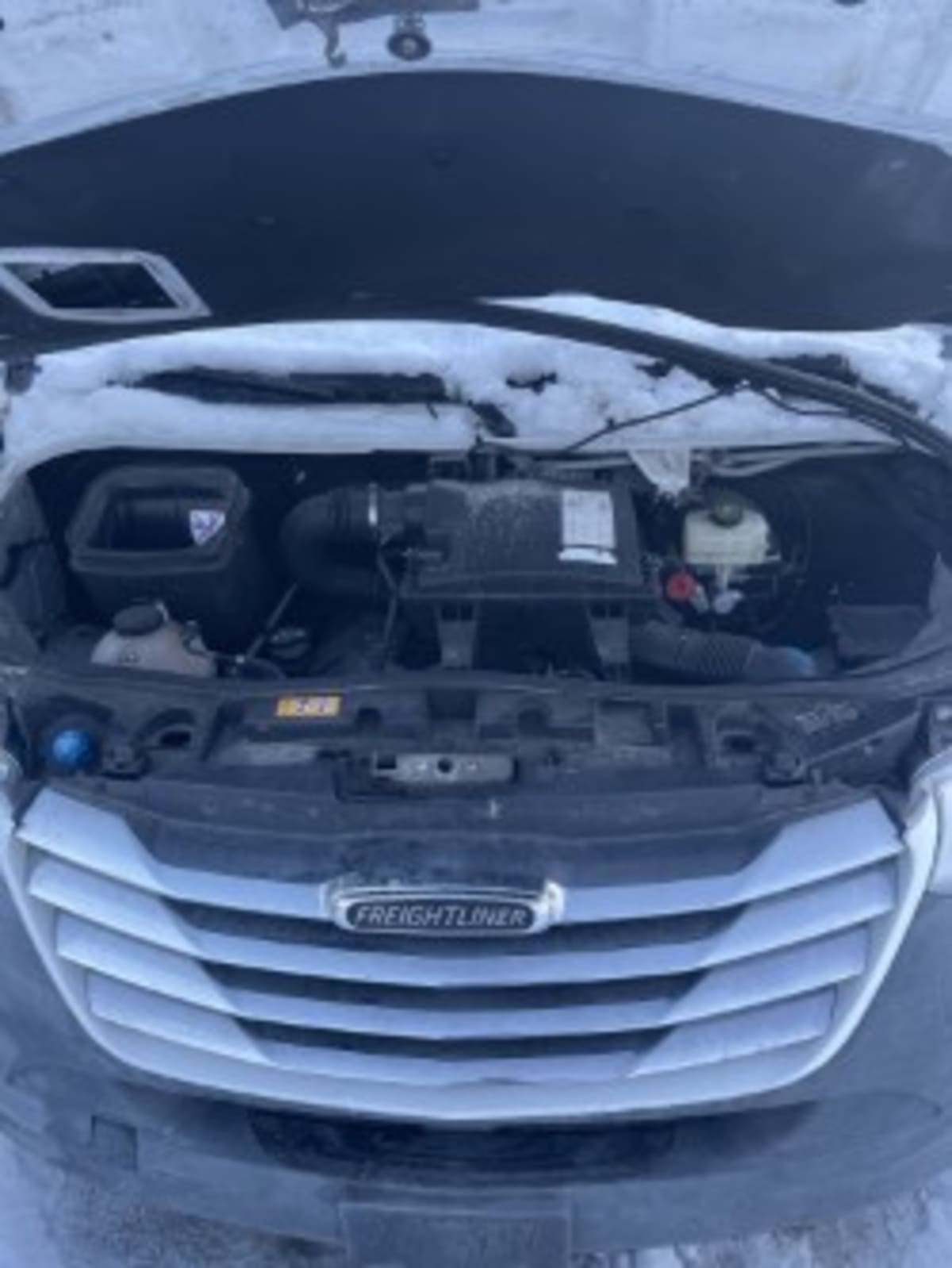 Used 2019 Freightliner Sprinter - photo 11