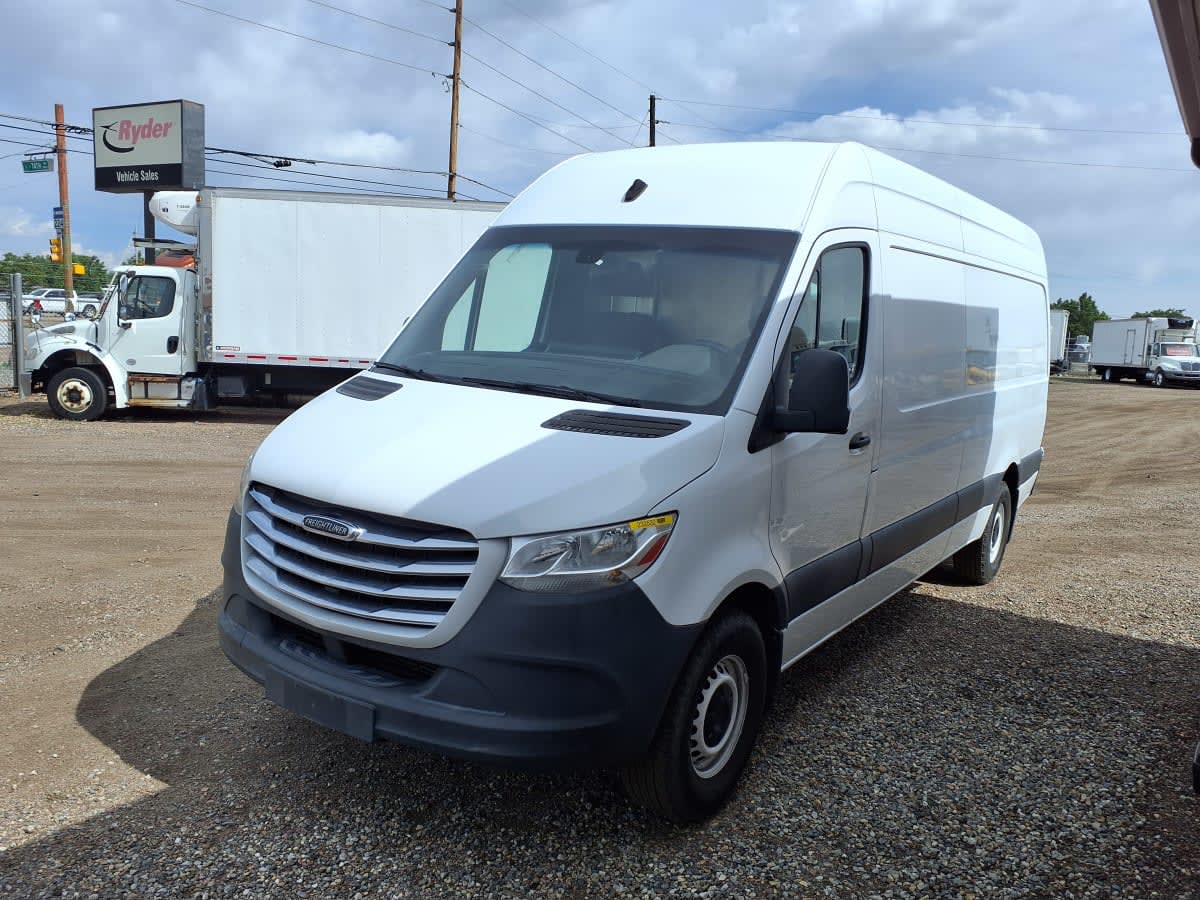 Used 2019 Freightliner Sprinter - photo 1