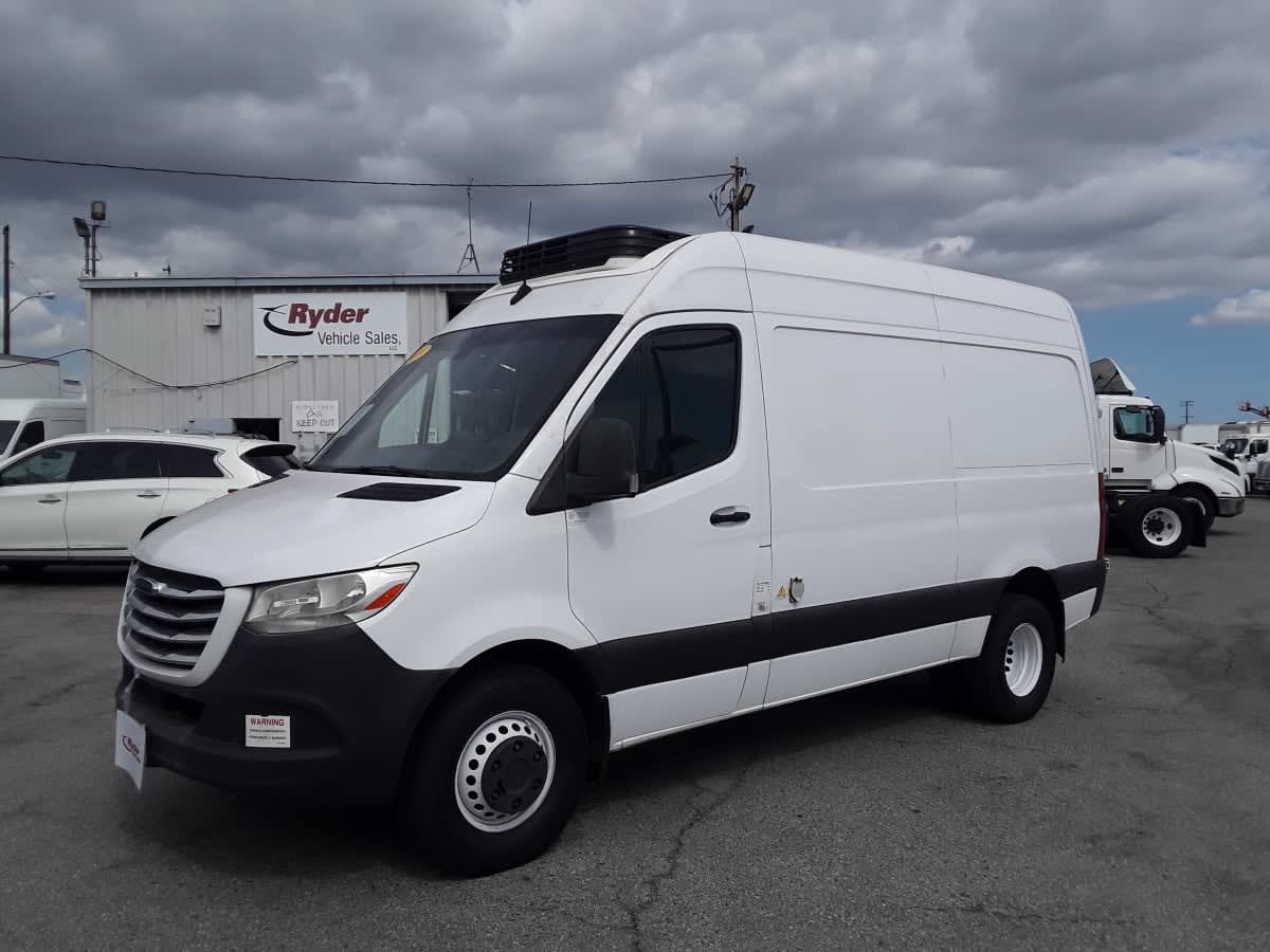 Used 2019 Freightliner Sprinter 3500 - photo 1