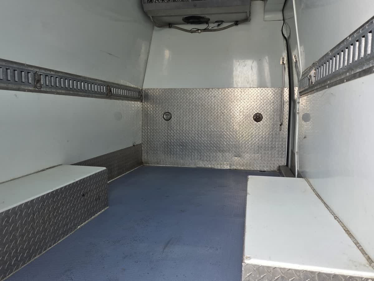 Used 2019 Freightliner Sprinter 3500 - photo 2