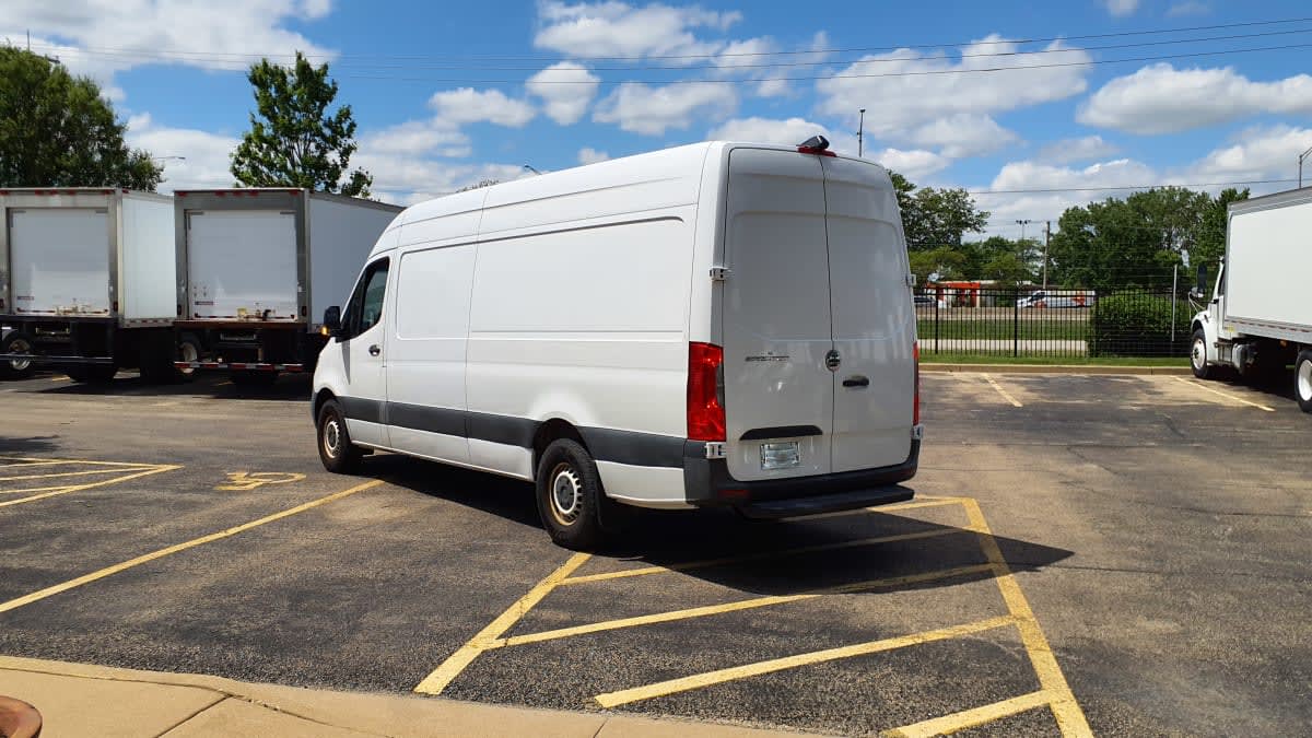 Used 2019 Freightliner Sprinter 2500 - photo 8