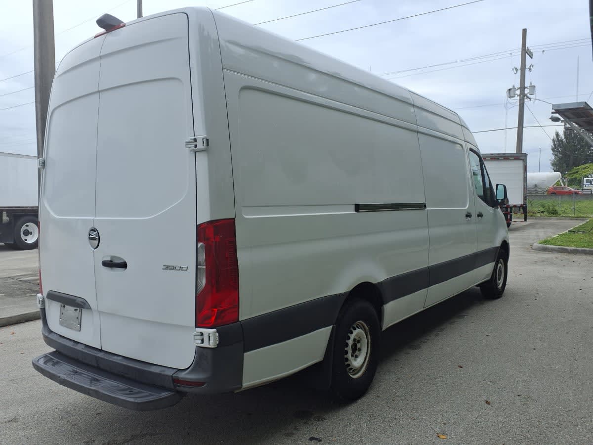 Used 2019 Freightliner Sprinter 2500 - photo 6