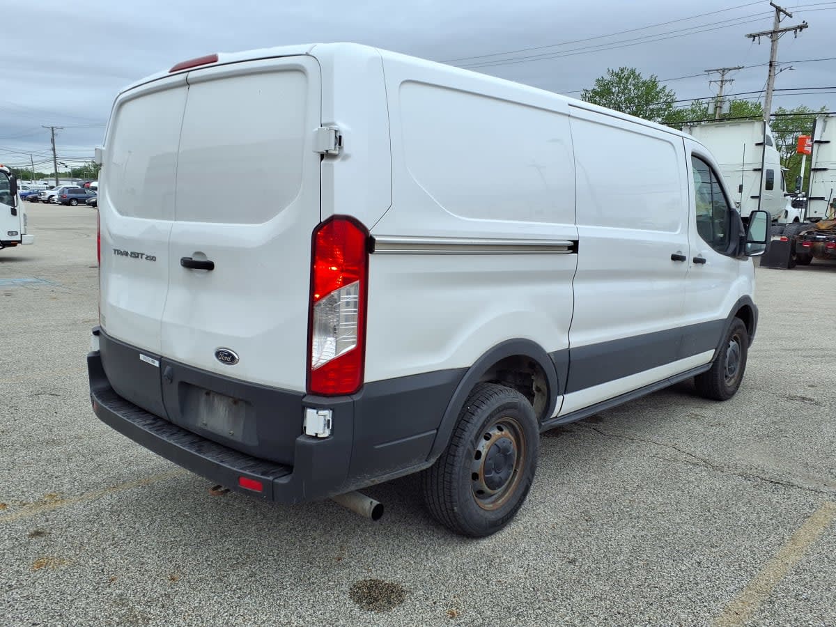 Used 2020 Ford Transit 250 - photo 6