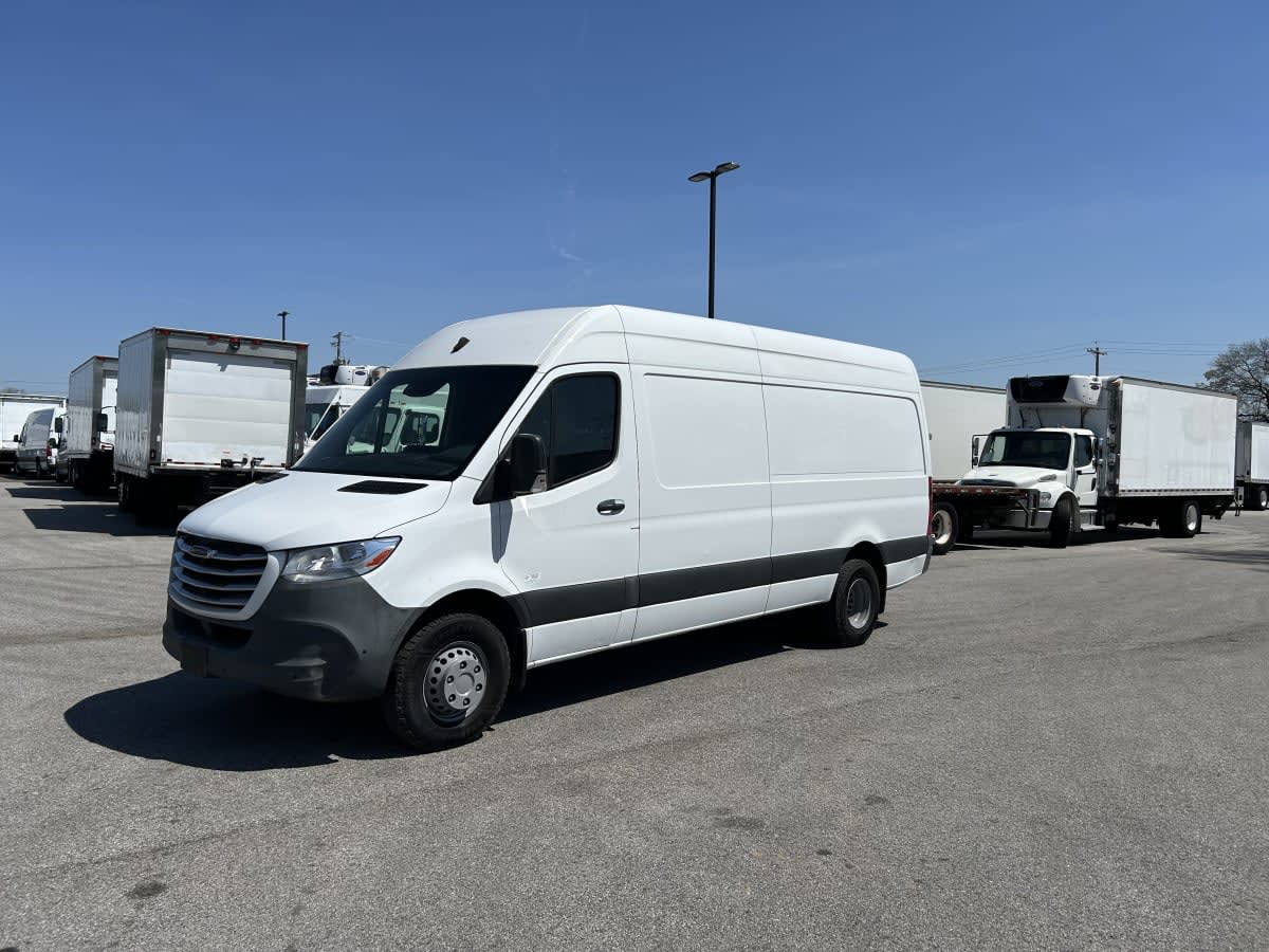 Used 2020 Freightliner Sprinter 3500XD - photo 1