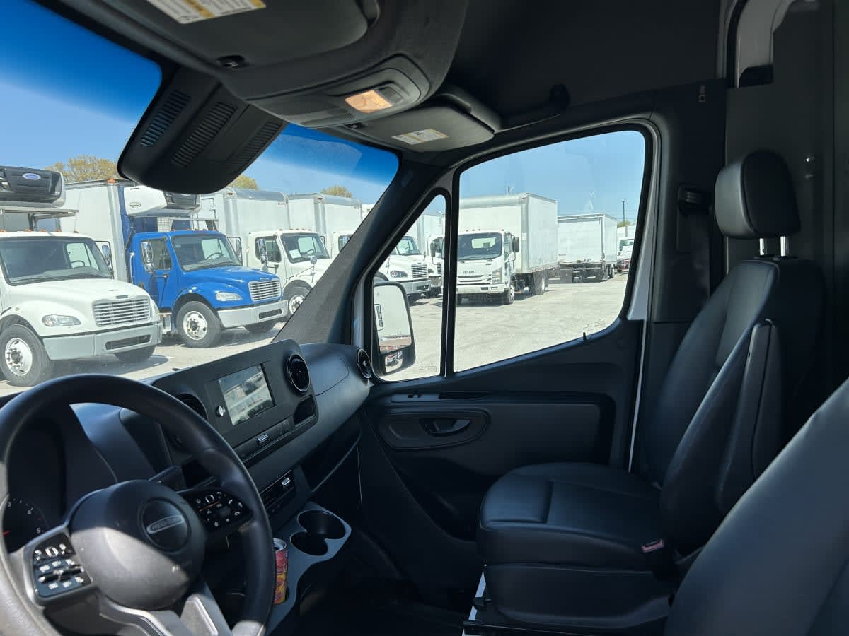 Used 2020 Freightliner Sprinter 3500XD - photo 8