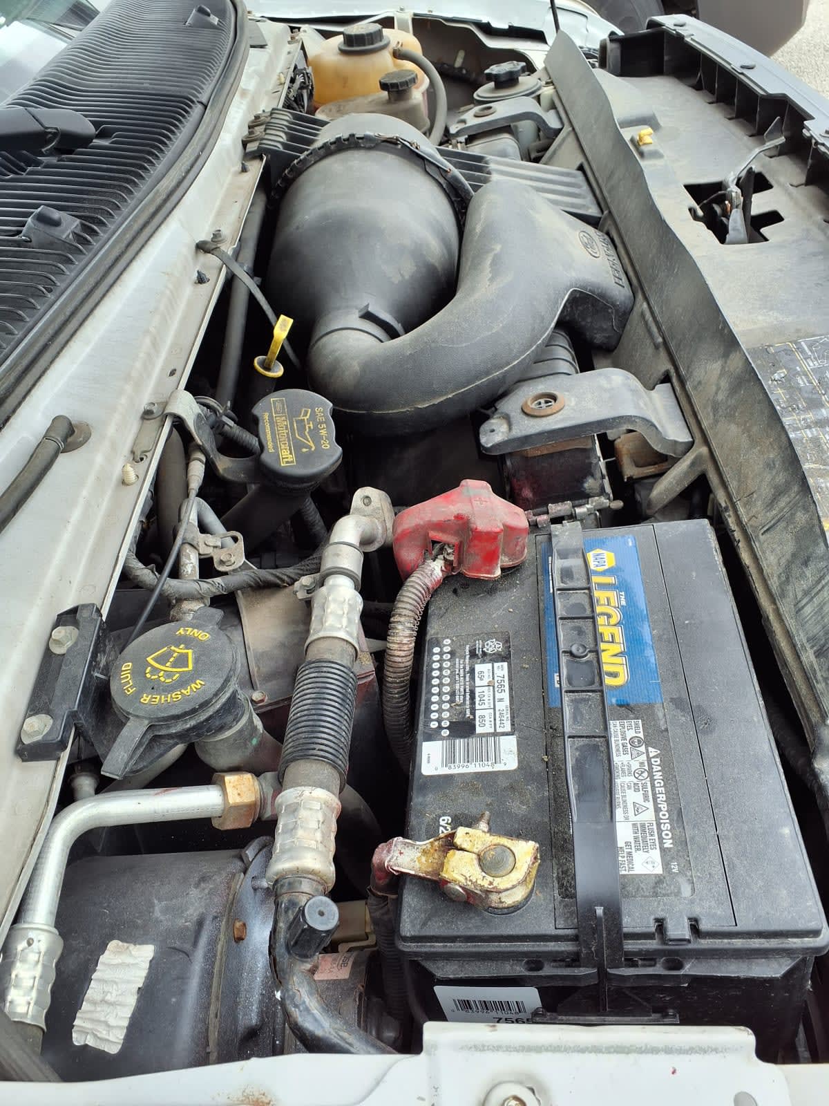 Used 2011 Ford E-350 - photo 12