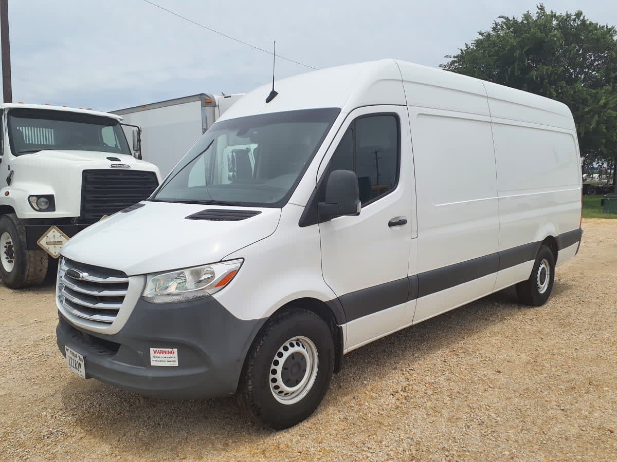 Used 2021 Freightliner Sprinter 2500 - photo 5
