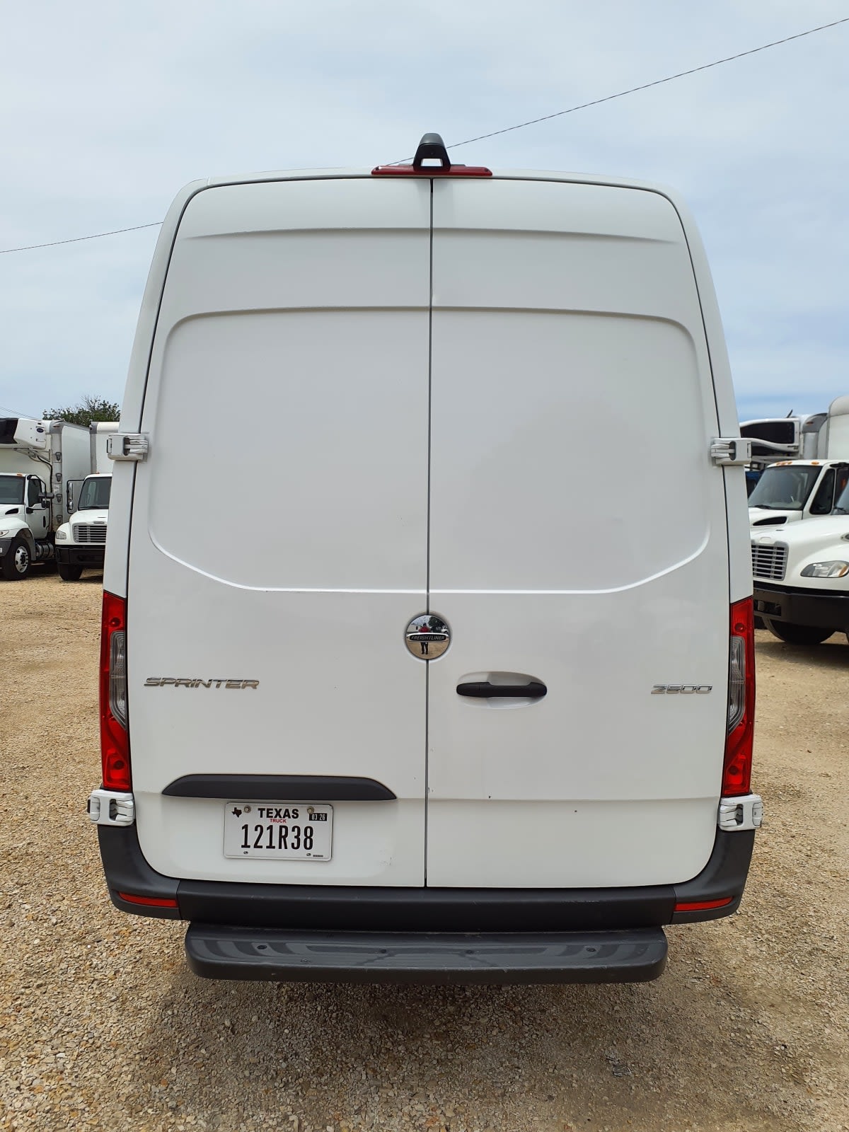 Used 2021 Freightliner Sprinter 2500 - photo 7
