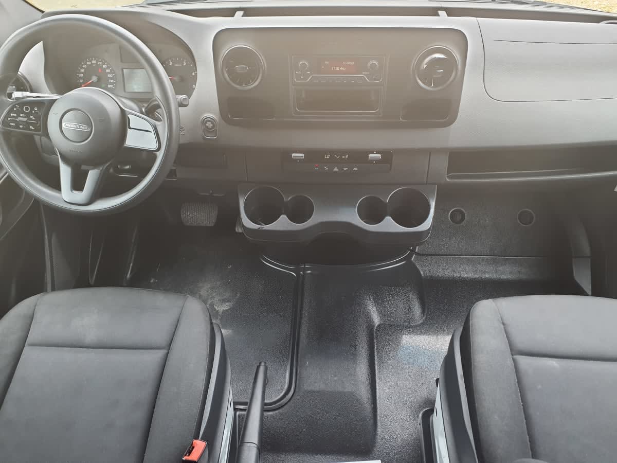 Used 2021 Freightliner Sprinter 2500 - photo 9