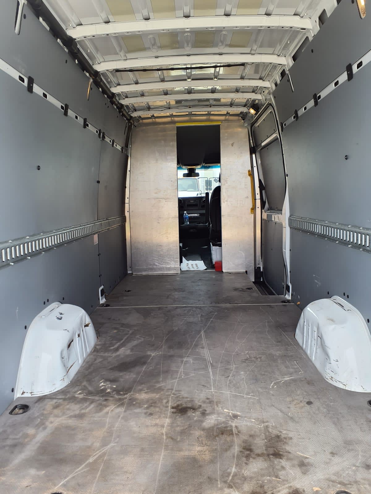 Used 2021 Freightliner Sprinter 2500 - photo 10