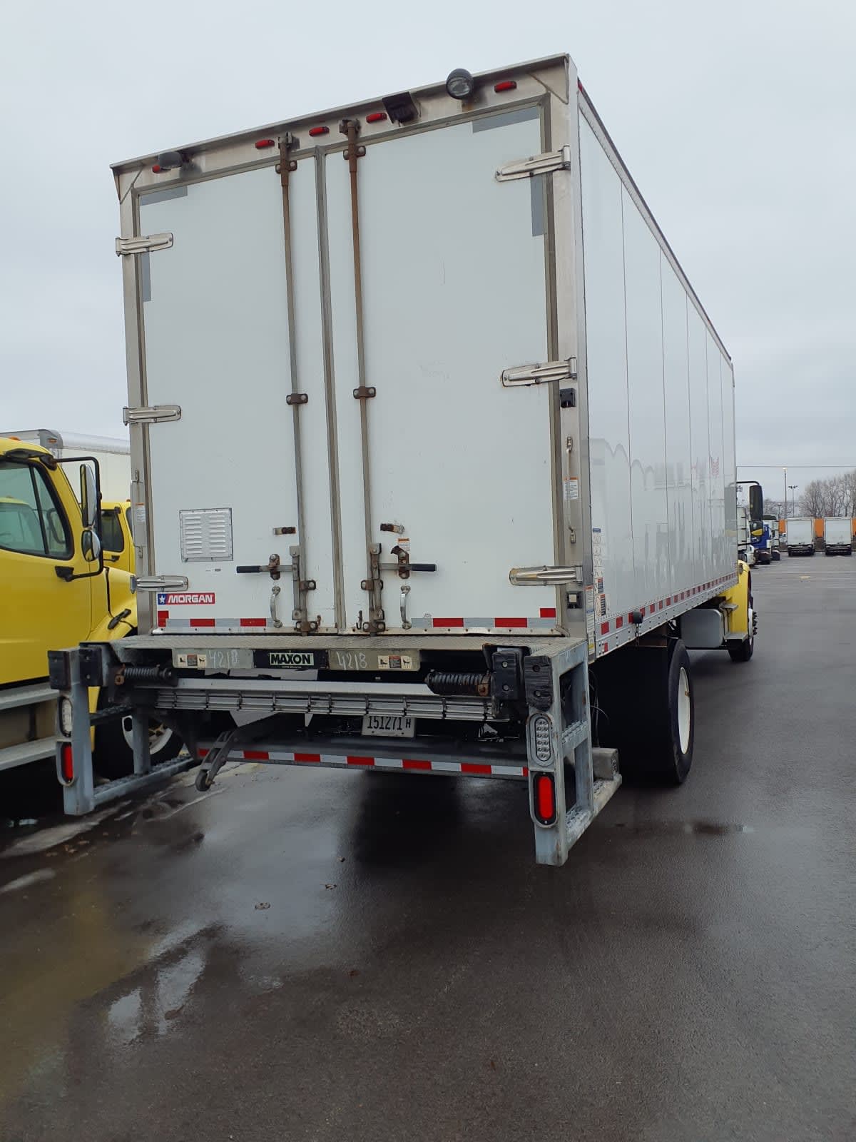 Used 2016 Freightliner M2 106 - photo 6