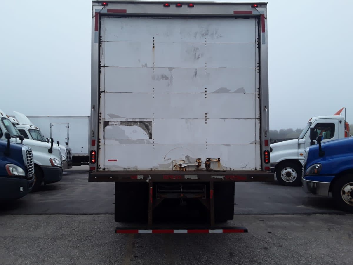 Used 2017 Freightliner M2 106 - photo 8