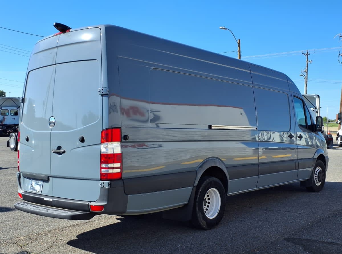 Used 2016 Freightliner Sprinter 3500 - photo 6