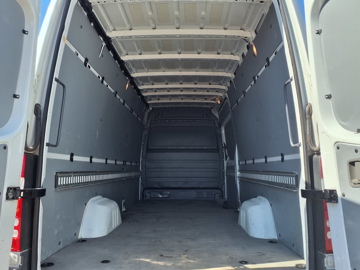 Used 2016 Freightliner Sprinter 2500 - photo 2