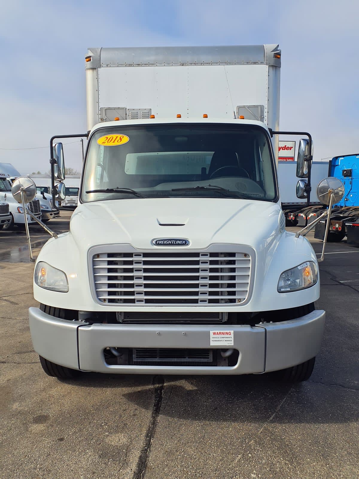 Used 2018 Freightliner M2 106 - photo 2