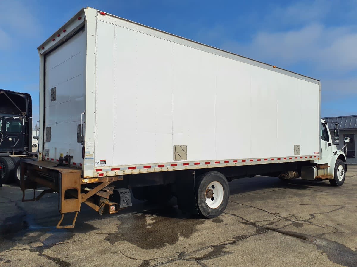 Used 2018 Freightliner M2 106 - photo 6