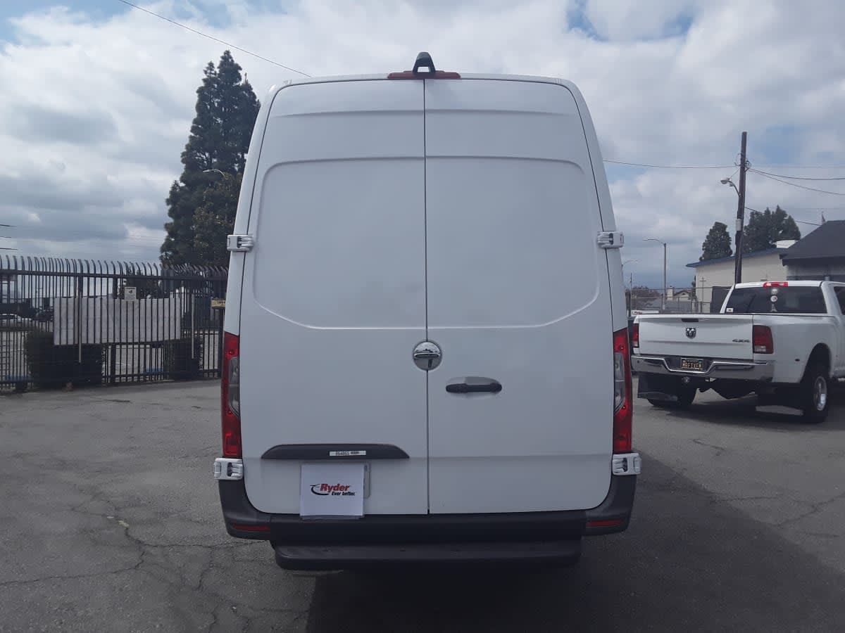 Used 2020 Freightliner Sprinter 3500 - photo 7