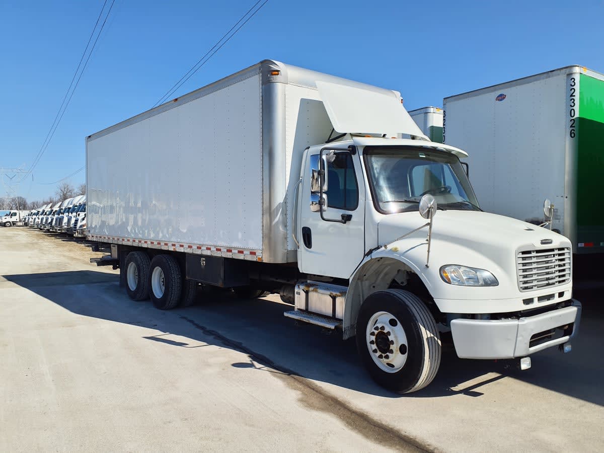 Used 2019 Freightliner M2 106 - photo 5