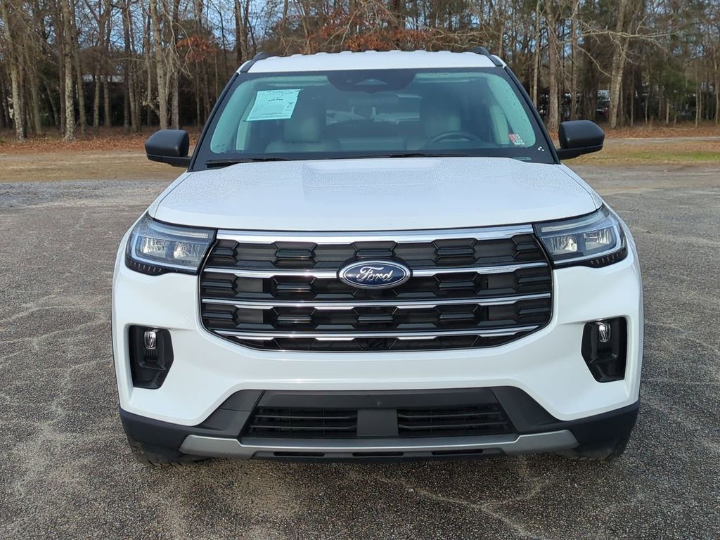 Used 2025 Ford Explorer - photo 11