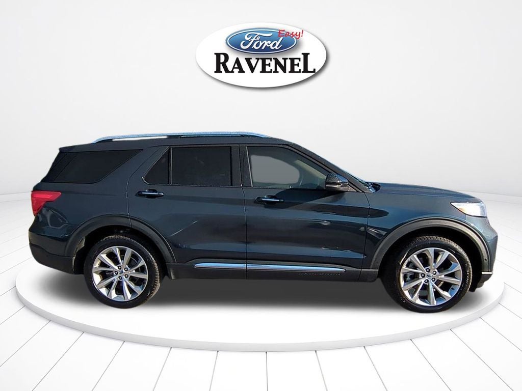 Used 2022 Ford Explorer - photo 2