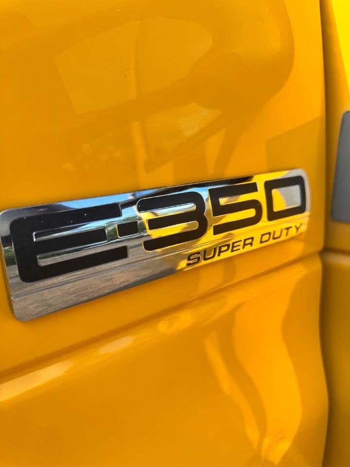 Used 2016 Ford E-350 - photo 13