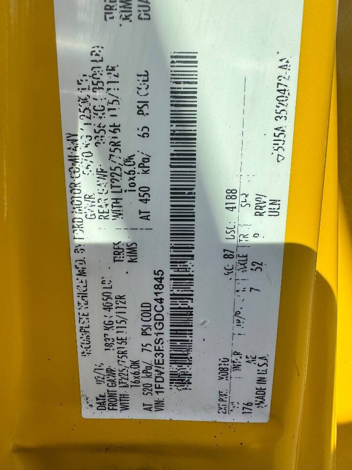 Used 2016 Ford E-350 - photo 30