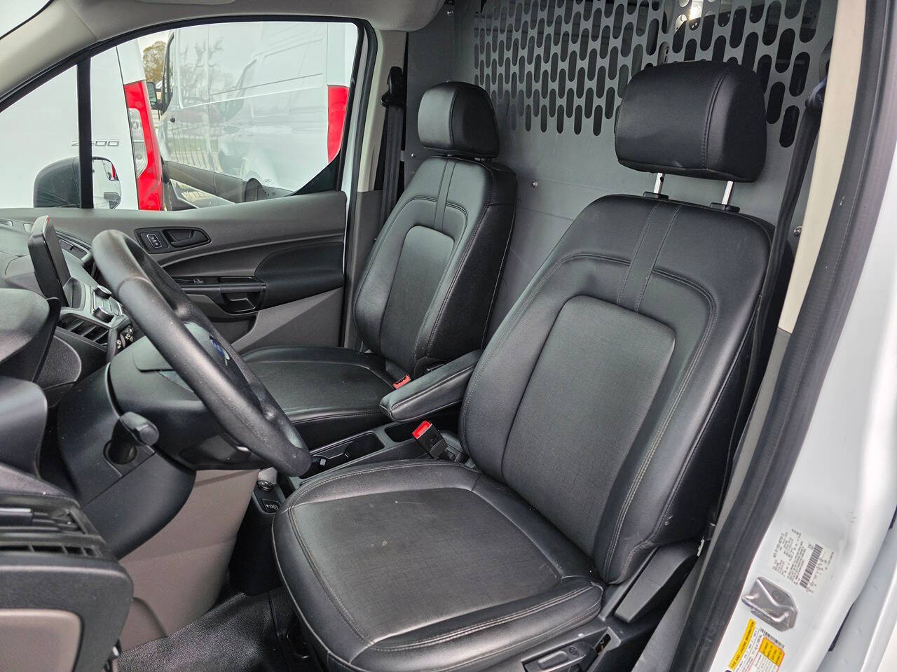 Used 2022 Ford Transit Connect - photo 14