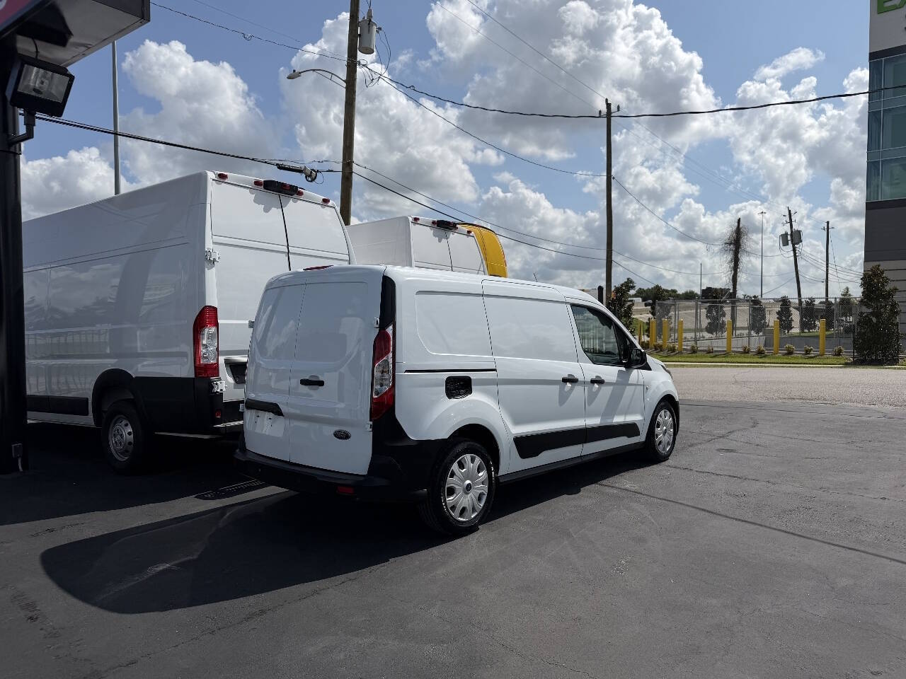 Used 2022 Ford Transit Connect - photo 2