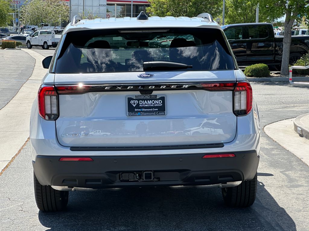 New 2026 Ford Explorer Active - photo 3