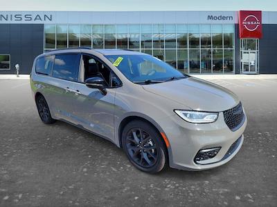 2025 Chrysler Pacifica FWD Minivan for sale #16P1620 - photo 2
