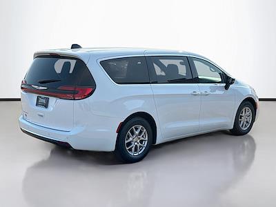 2025 Chrysler Pacifica FWD Minivan for sale #NP0016 - photo 2
