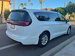 Used 2026 Chrysler Pacifica Select Minivan thumbnail 5