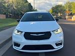 Used 2026 Chrysler Pacifica Select Minivan thumbnail 8