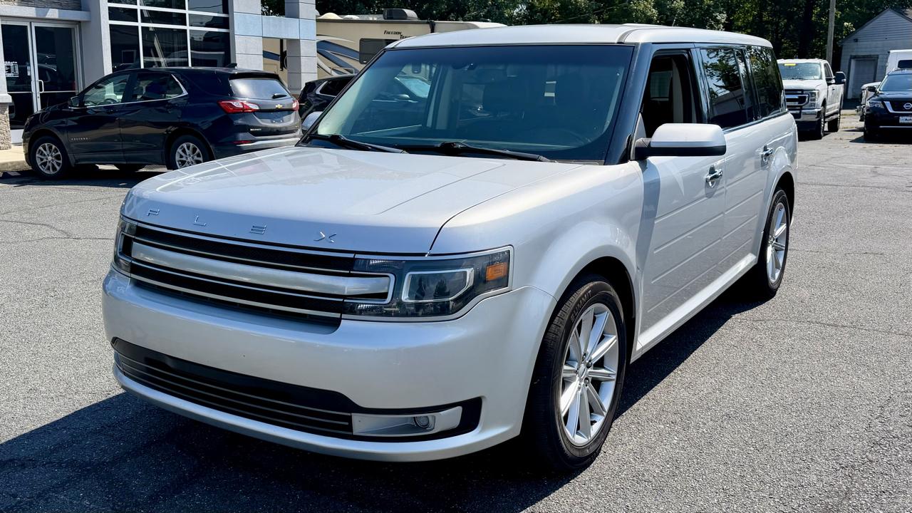 Used 2019 Ford Flex - photo 2