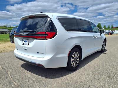 2023 Chrysler Pacifica FWD Minivan for sale #M1022 - photo 2