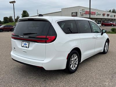 2024 Chrysler Pacifica FWD Minivan for sale #M1035 - photo 2