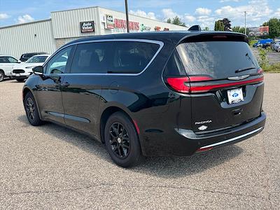 2024 Chrysler Pacifica FWD Minivan for sale #T012 - photo 2