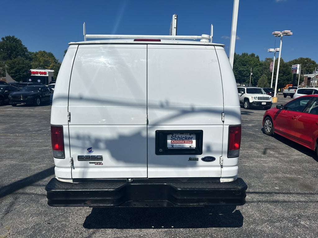 Used 2013 Ford E-350 - photo 2