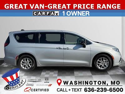 2024 Chrysler Pacifica FWD Minivan for sale #P7699 - photo 1