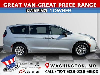 2024 Chrysler Pacifica FWD Minivan for sale #P7705 - photo 1
