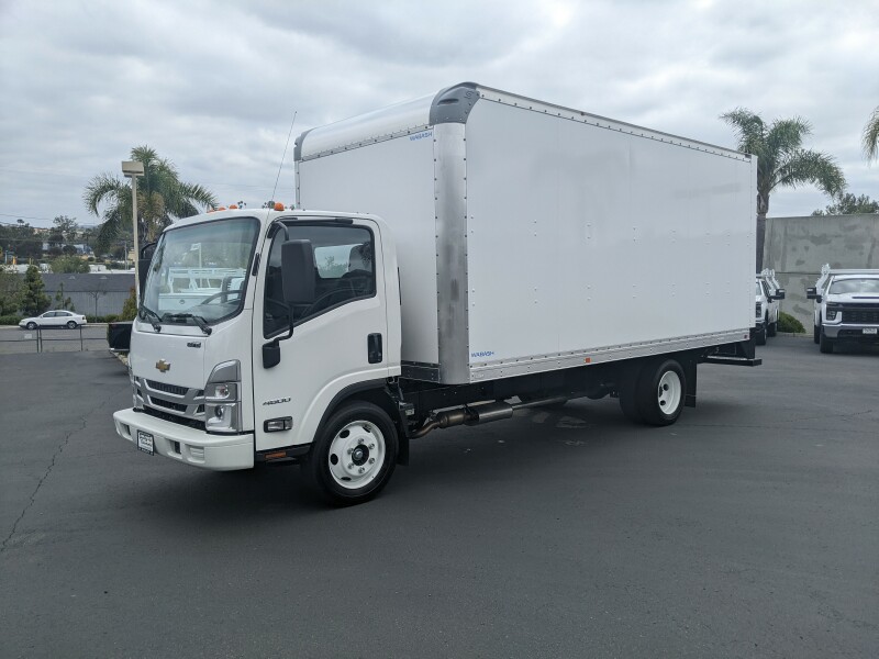 View Junk Removal Trucks from Barlow Work Trucks